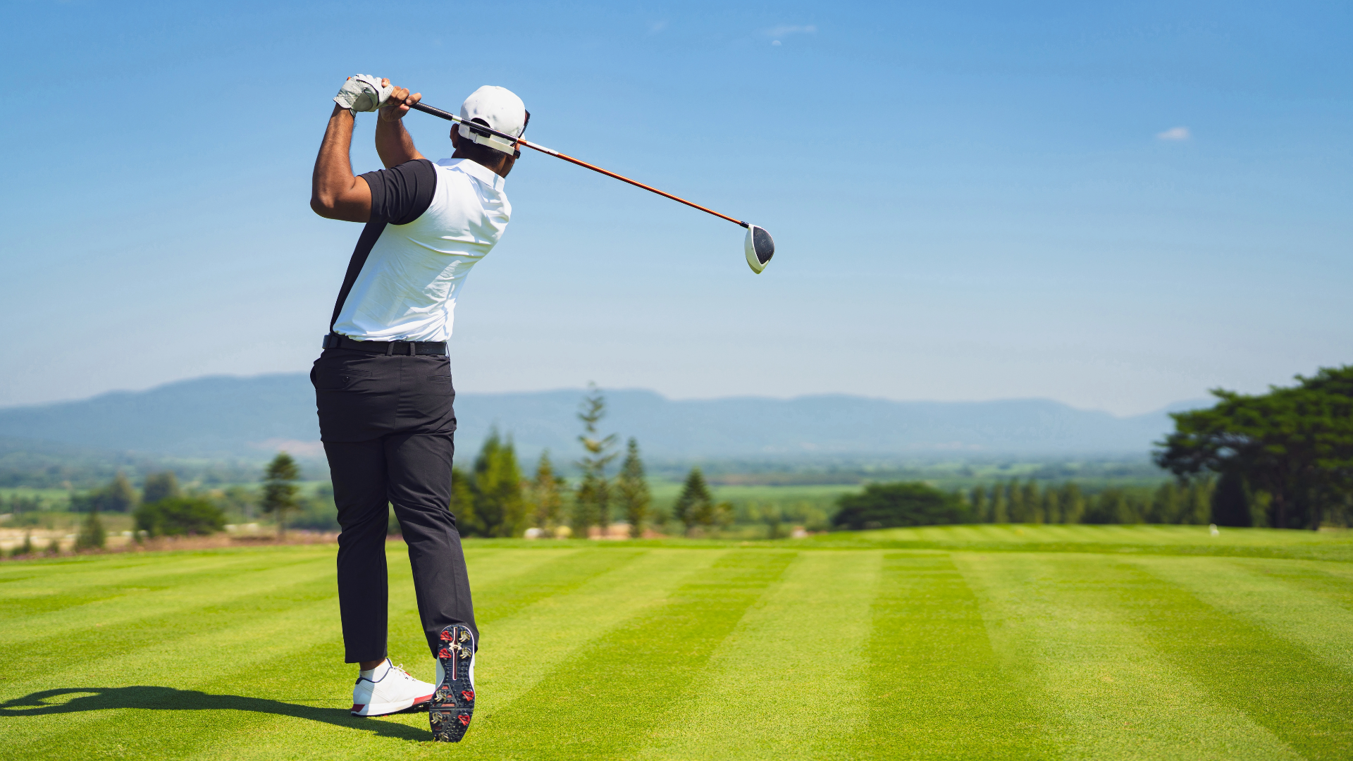 proper swing for driver 0035