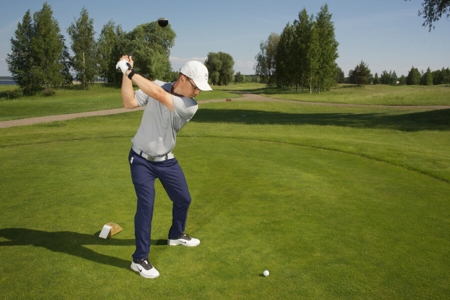proper swing for driver 0039