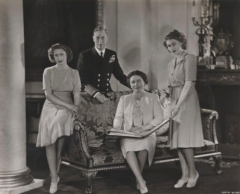 queen elizabeth 1946 0022
