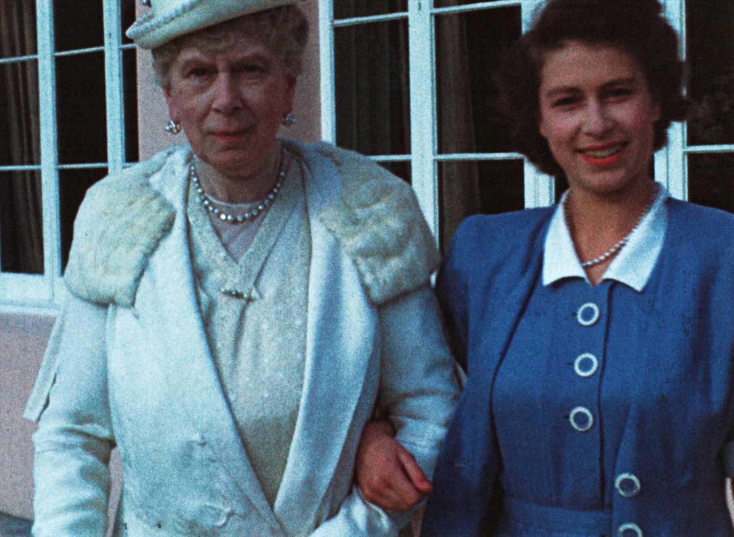 queen elizabeth 1946 0041