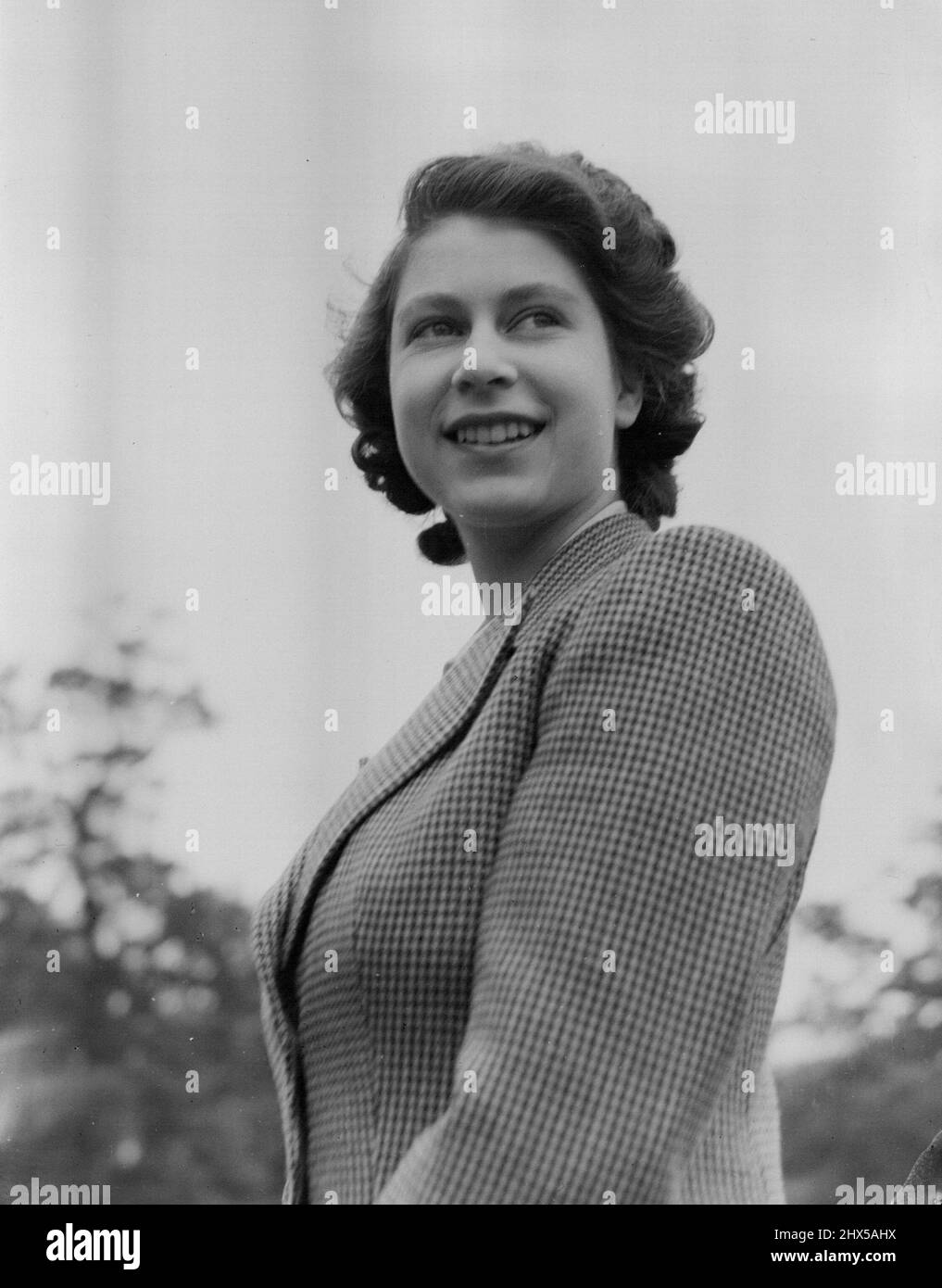 queen elizabeth world events 1946