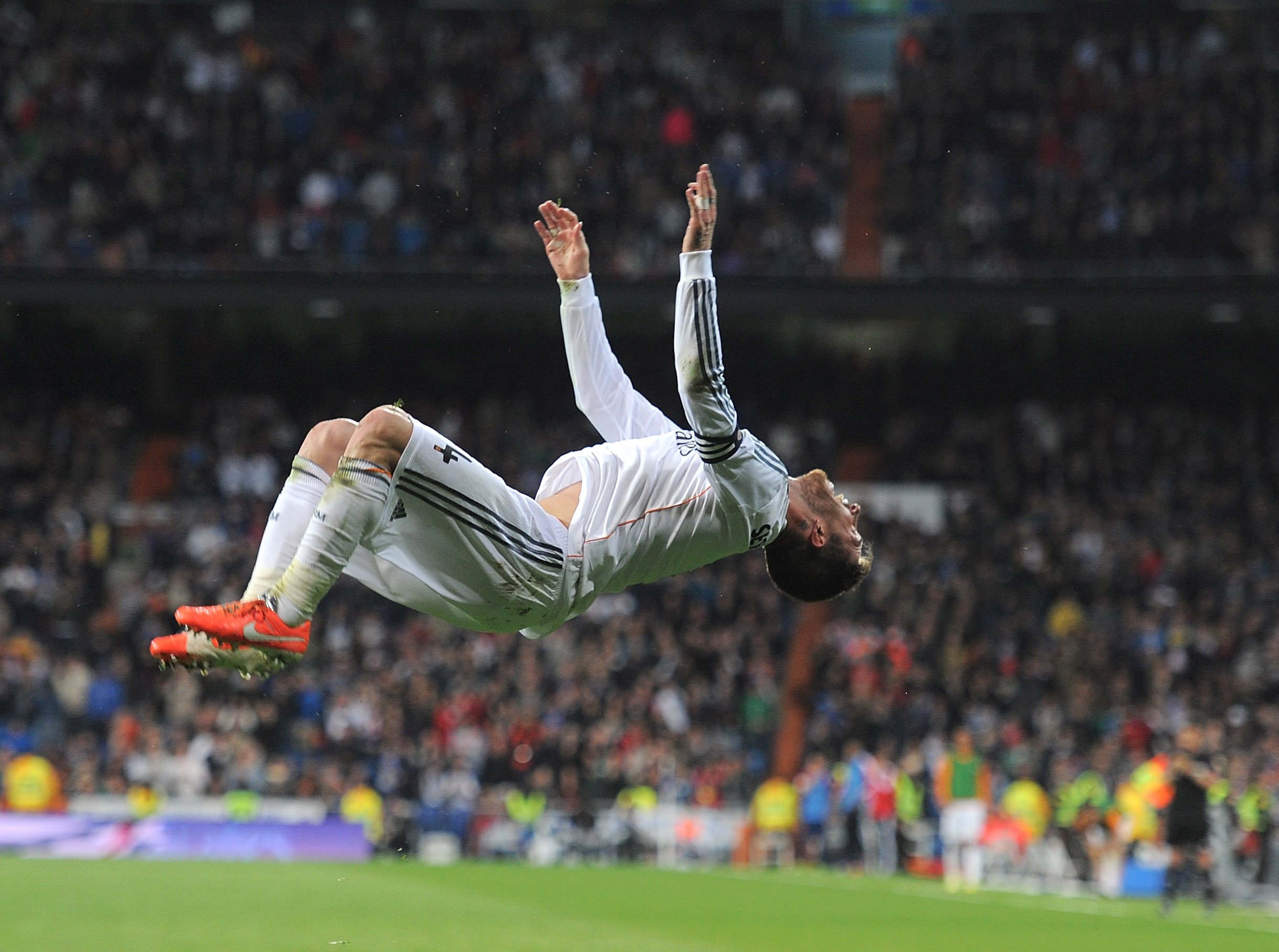 ramos celebration 0045