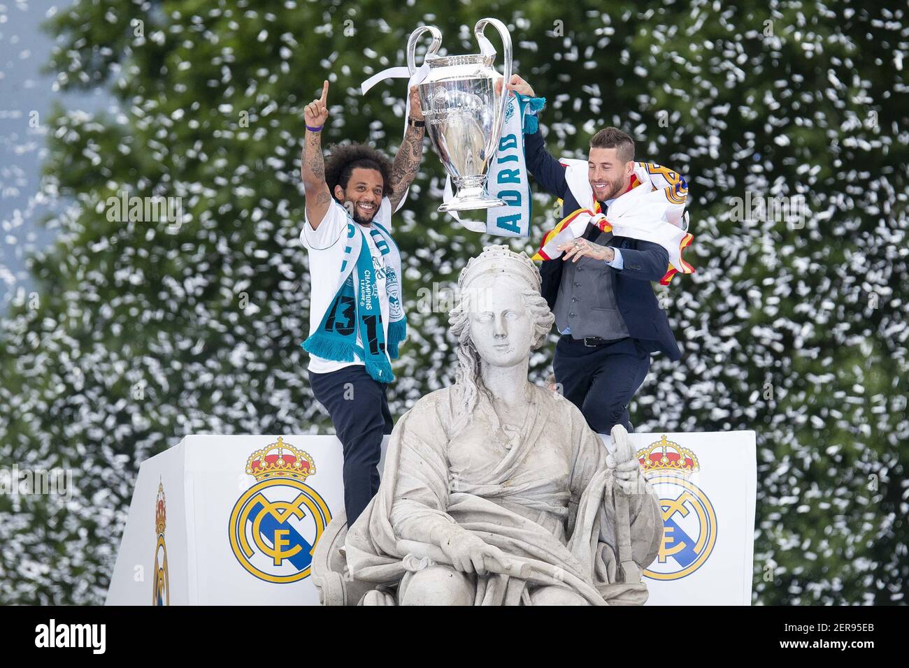 ramos celebration 0075