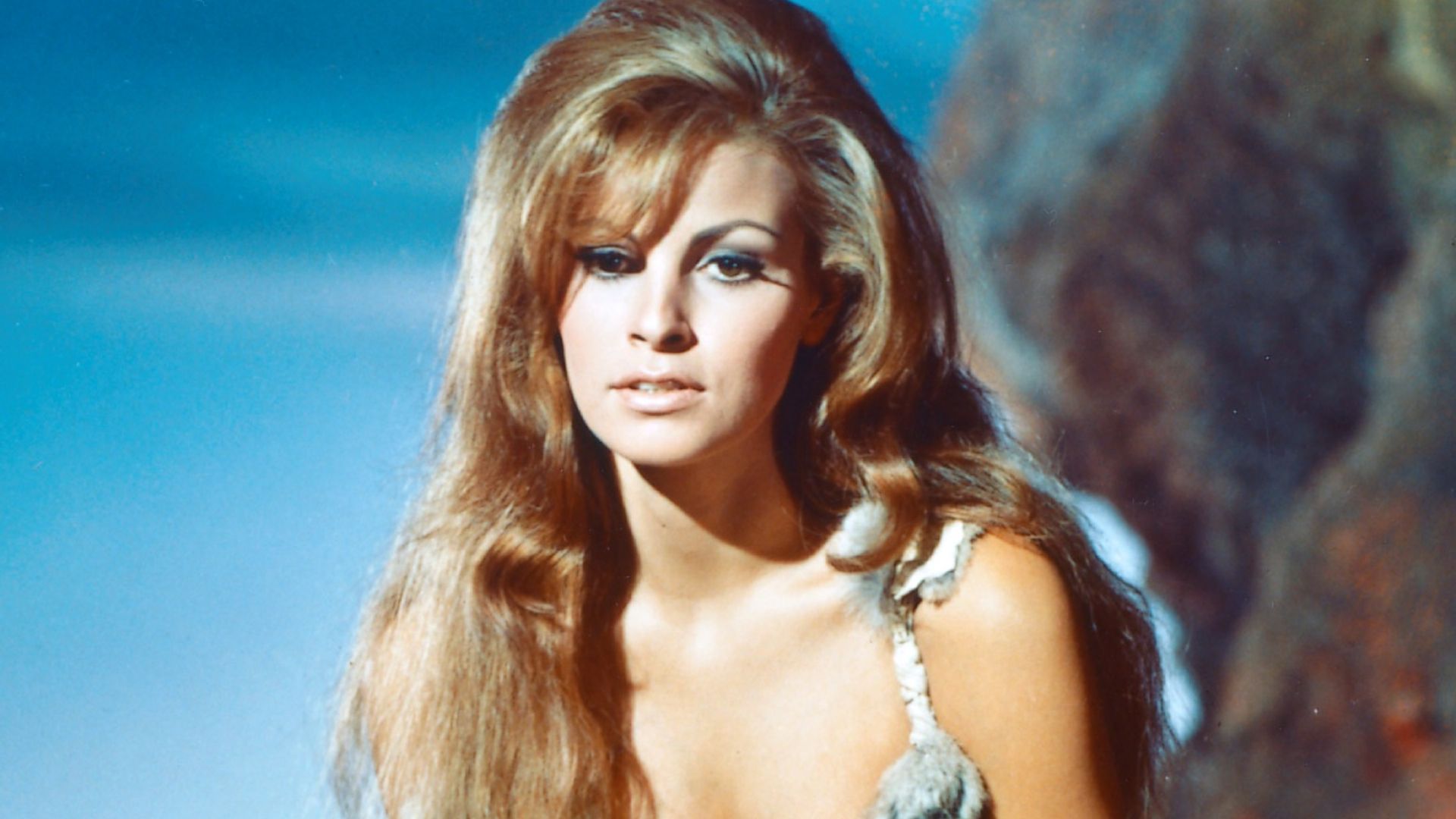raquel welch iconic poster 0029