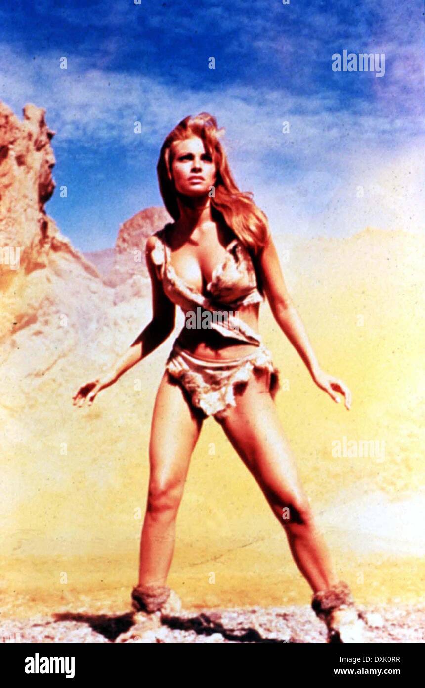 raquel welch iconic poster 0035