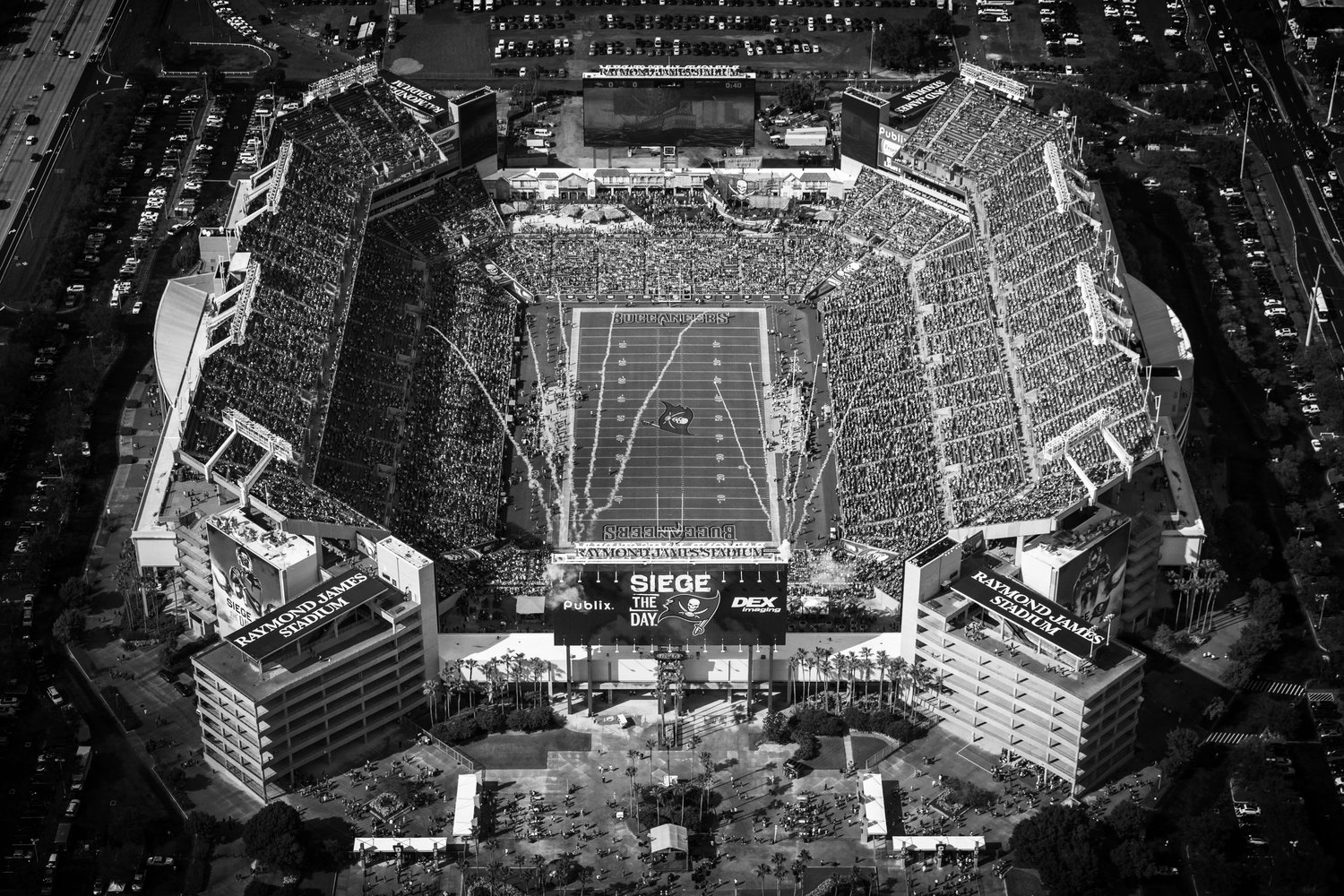 raymond james stadium aerial view 0016