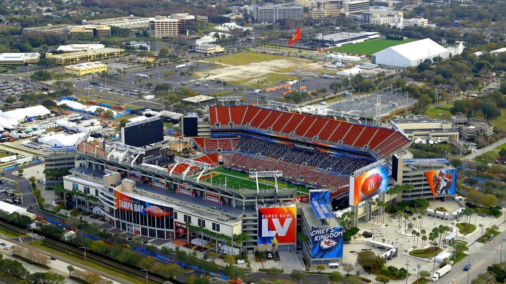 raymond james stadium aerial view 0021
