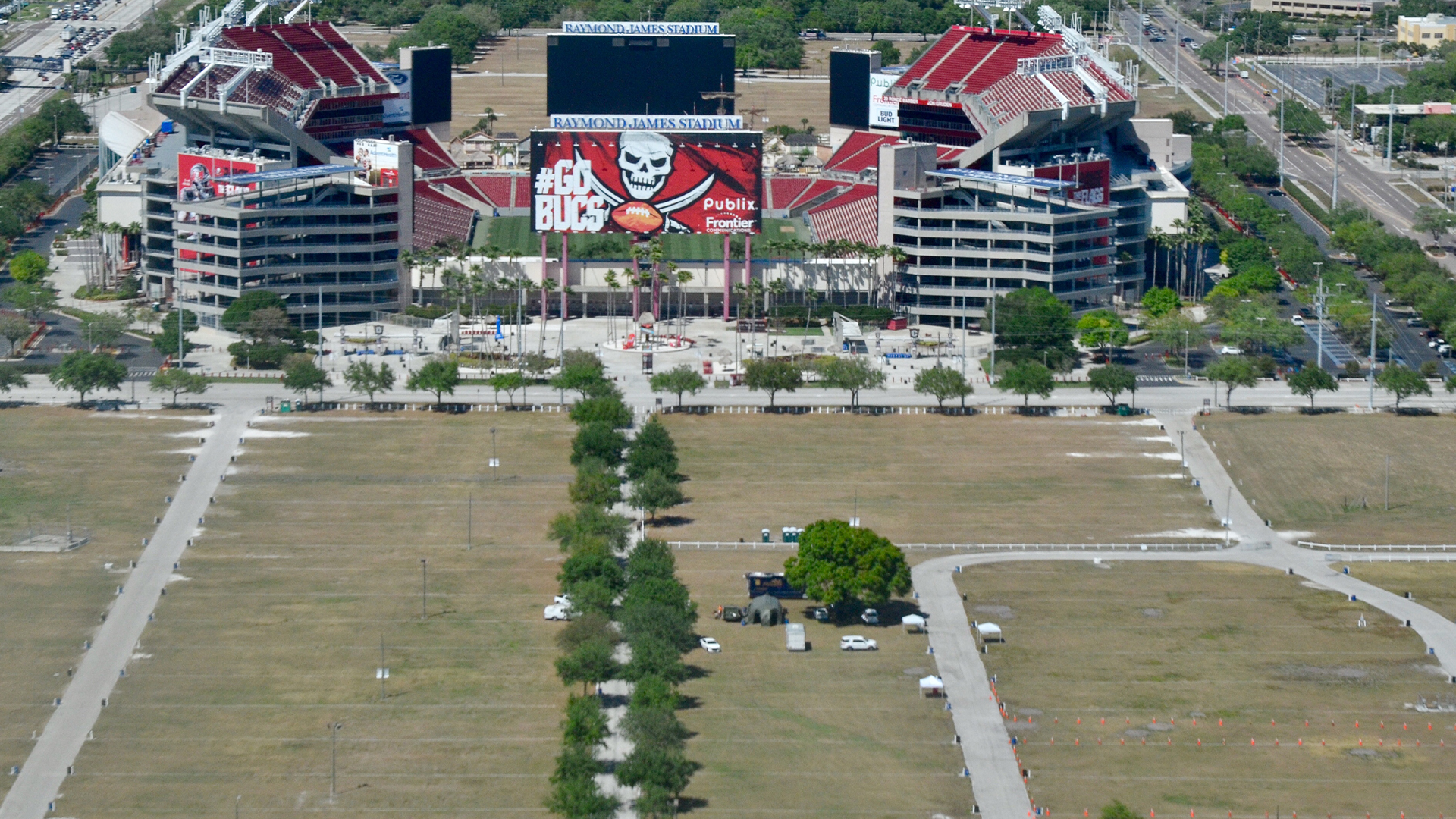 raymond james stadium aerial view 0033