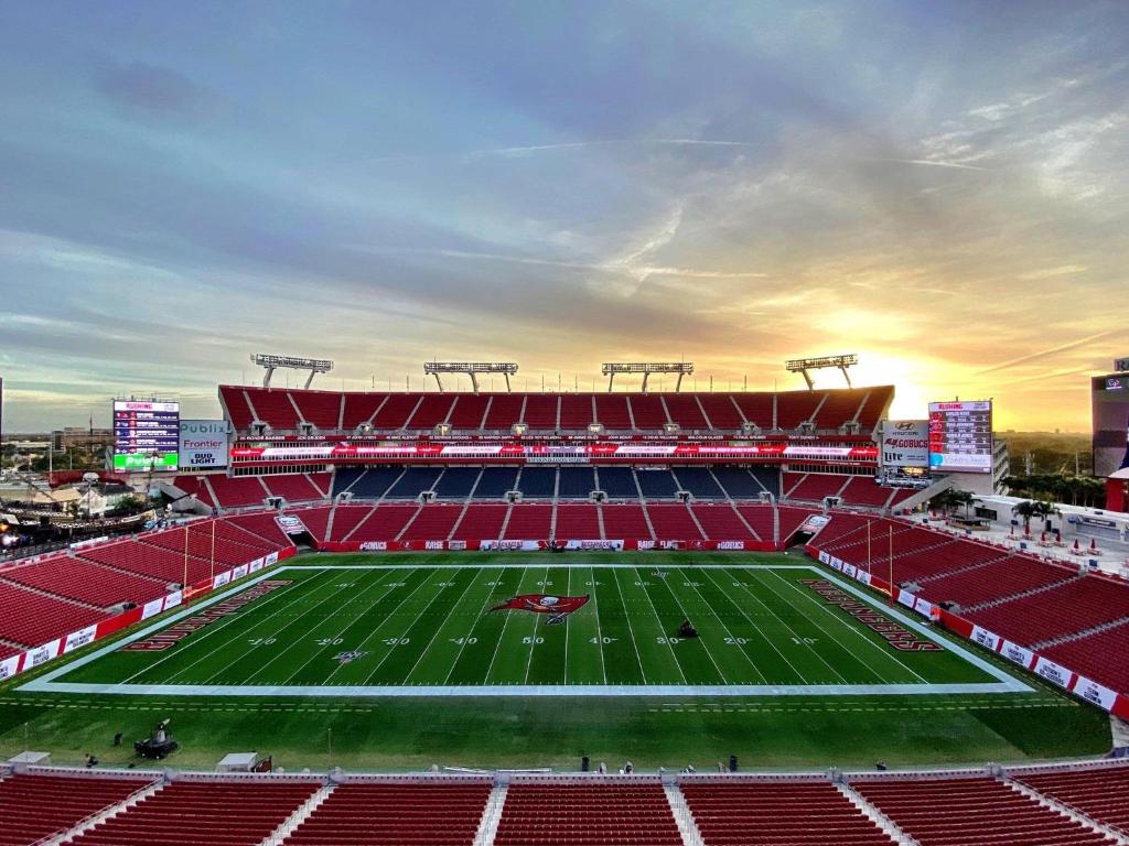 raymond james stadium aerial view 0047