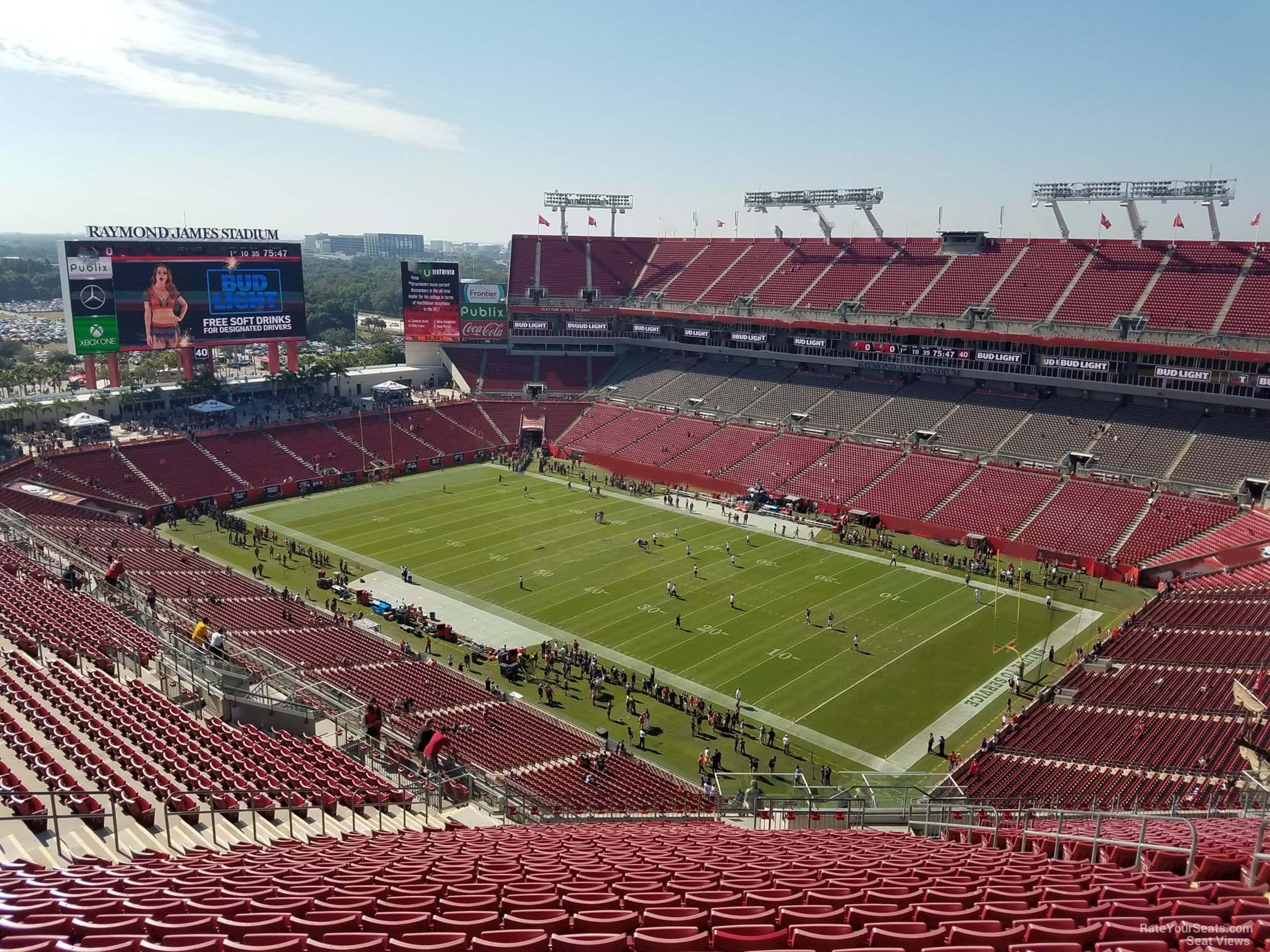 raymond james stadium capacity