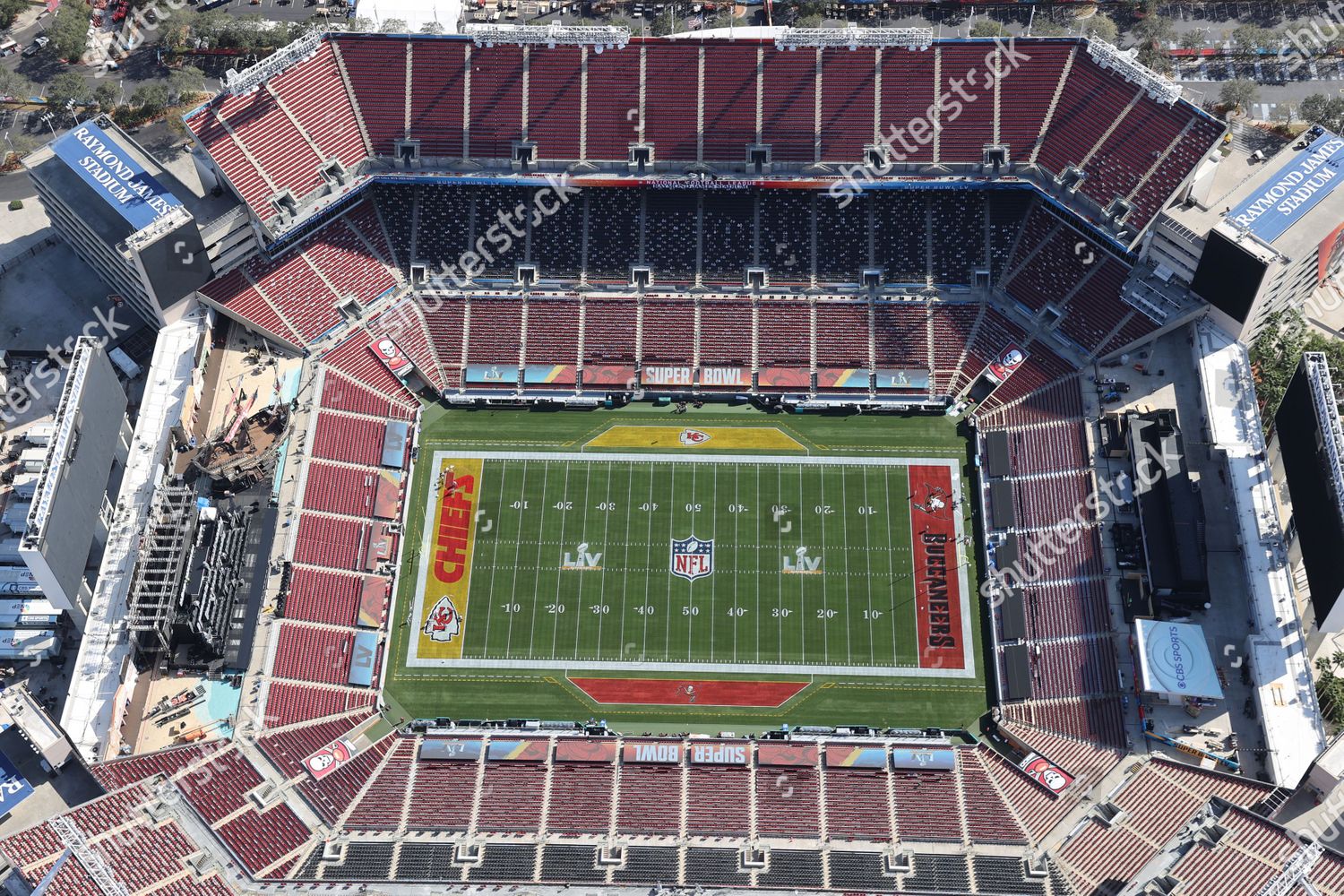 raymond james stadium parking