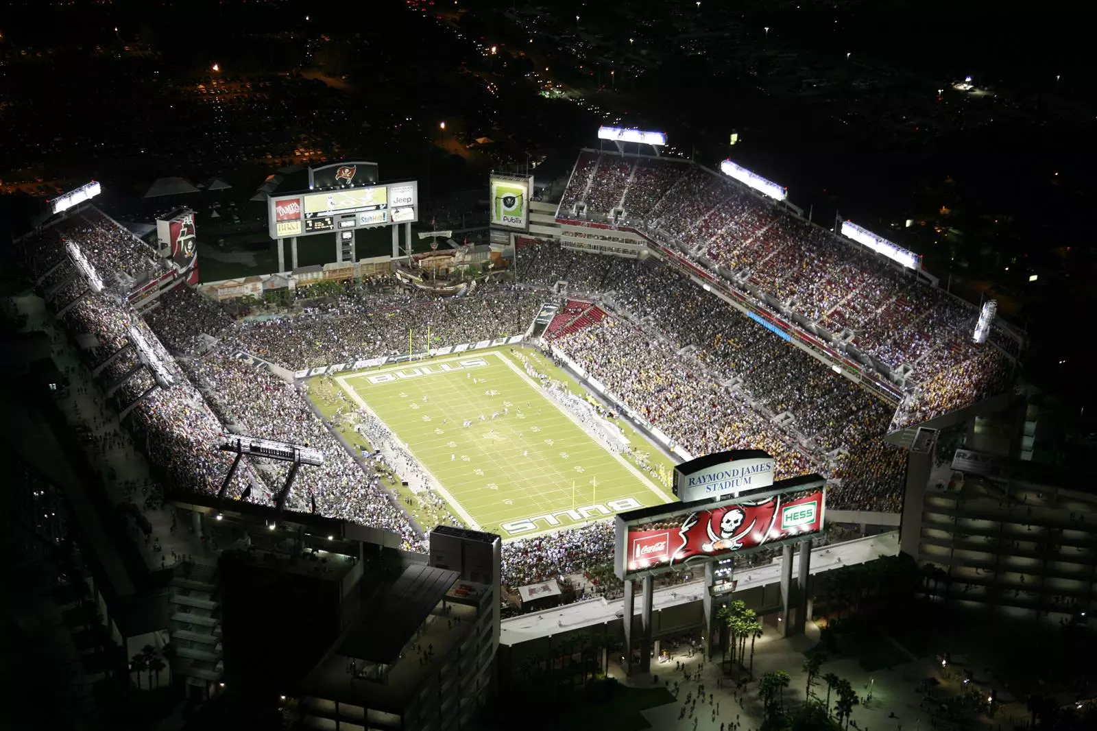 raymond james stadium view 0016
