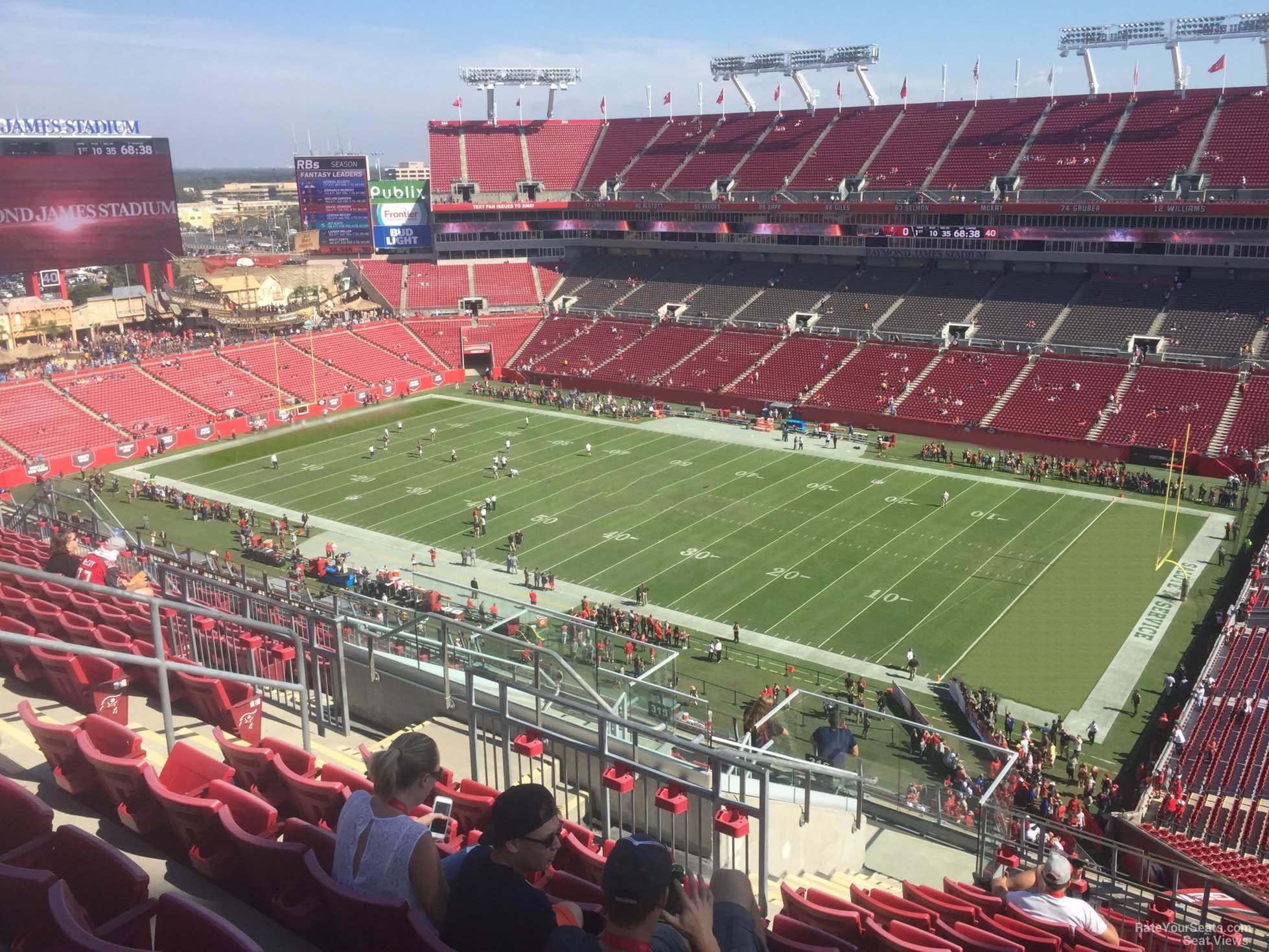 raymond james stadium view 0017