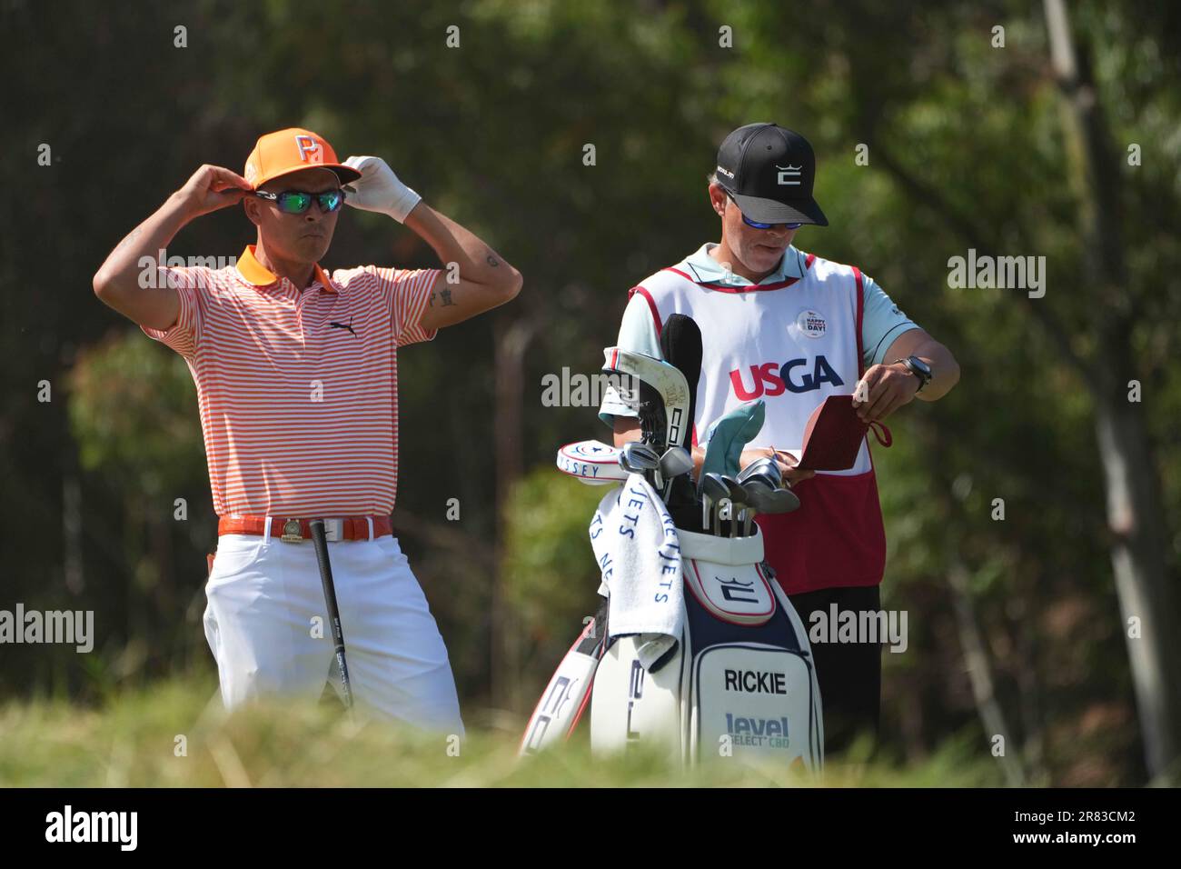 fowler caddie 0020