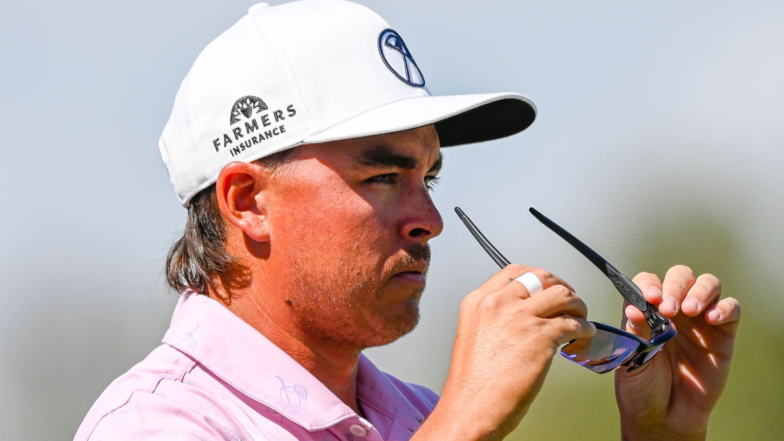 Rickie Fowler fan interactions