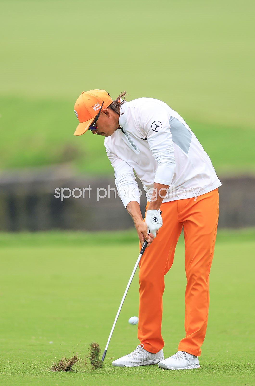 Rickie Fowler training routine.
