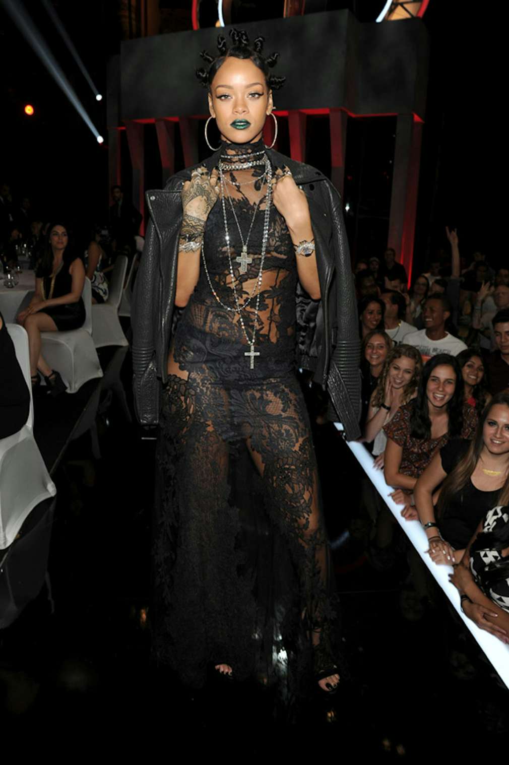 rihanna 2014 0018