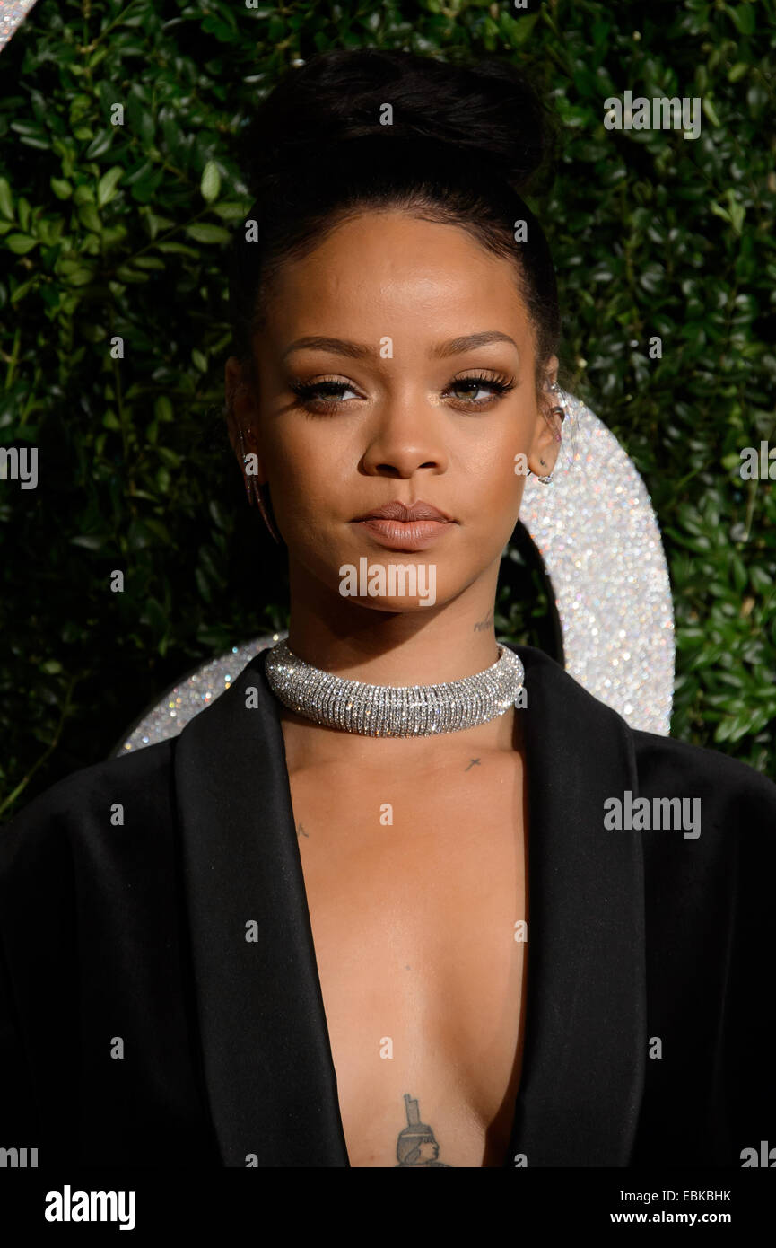 Rihanna fashion 2014