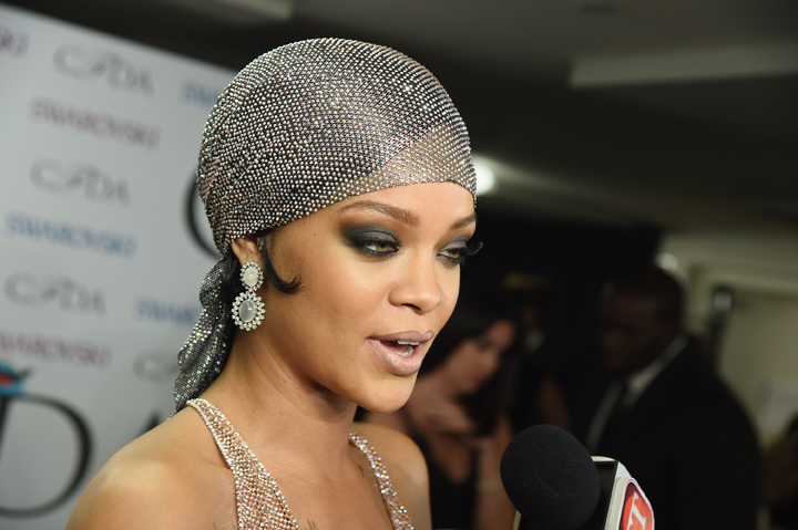 Rihanna performance highlights.