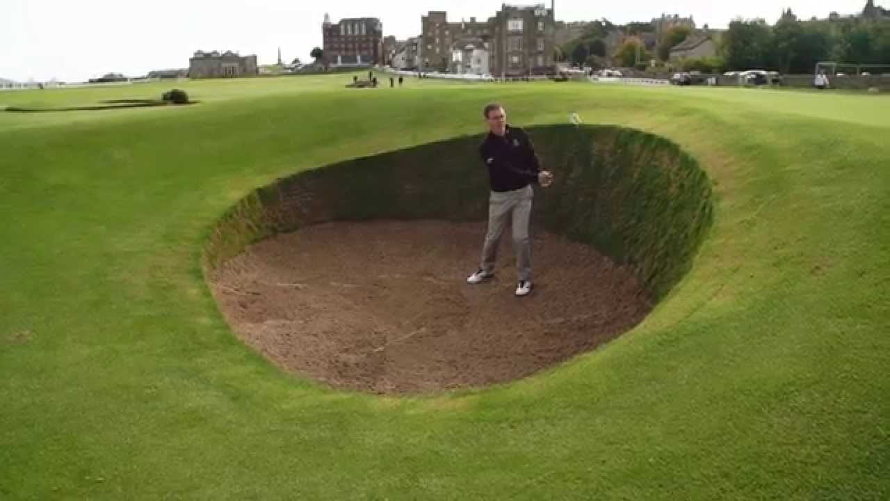 Road hole bunker 0009