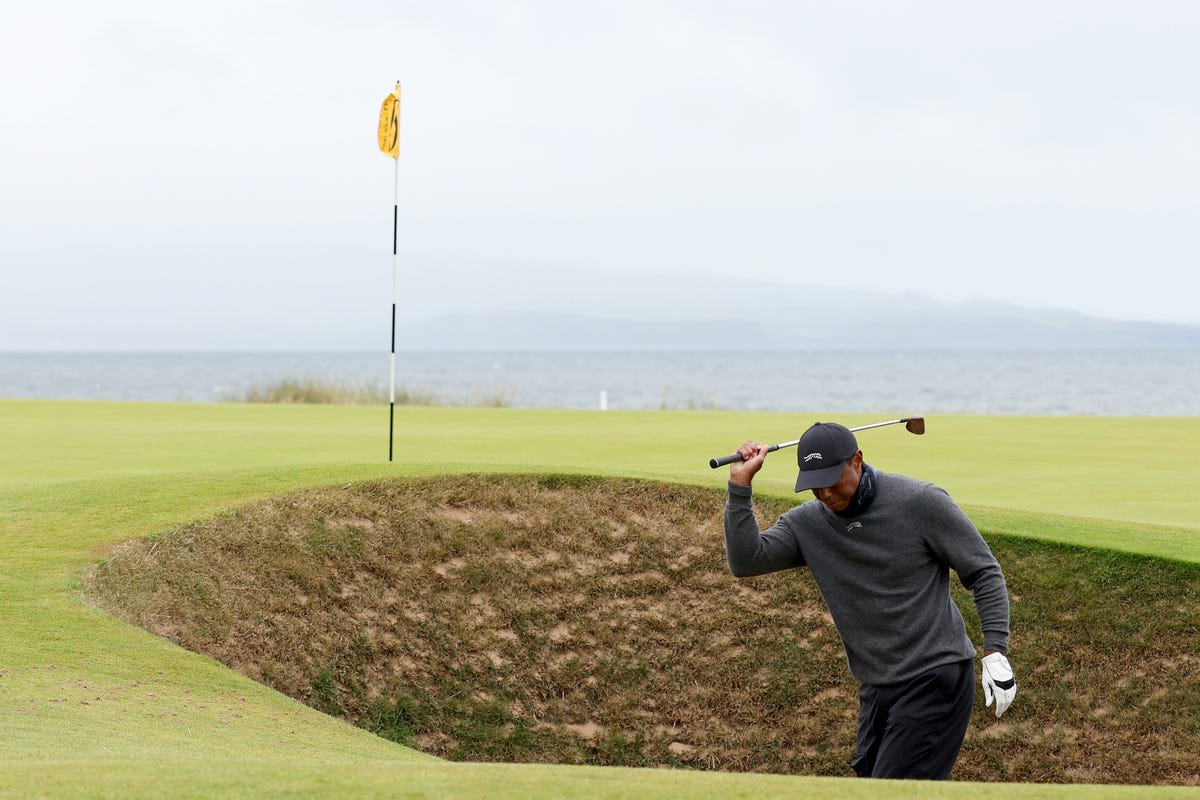 Road hole bunker 0017