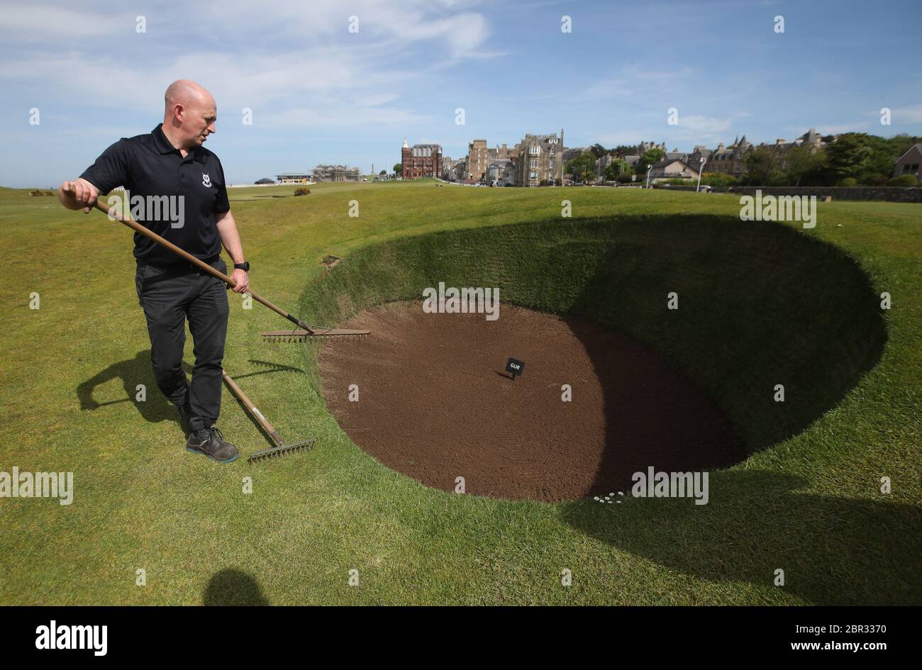 Road hole bunker 0021