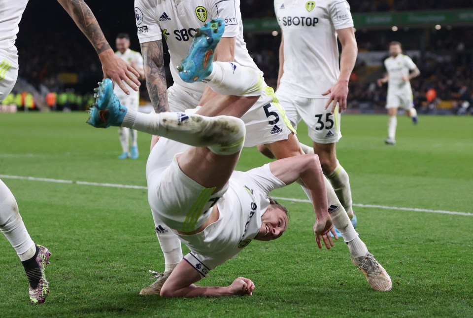 robbie keane celebration 0088