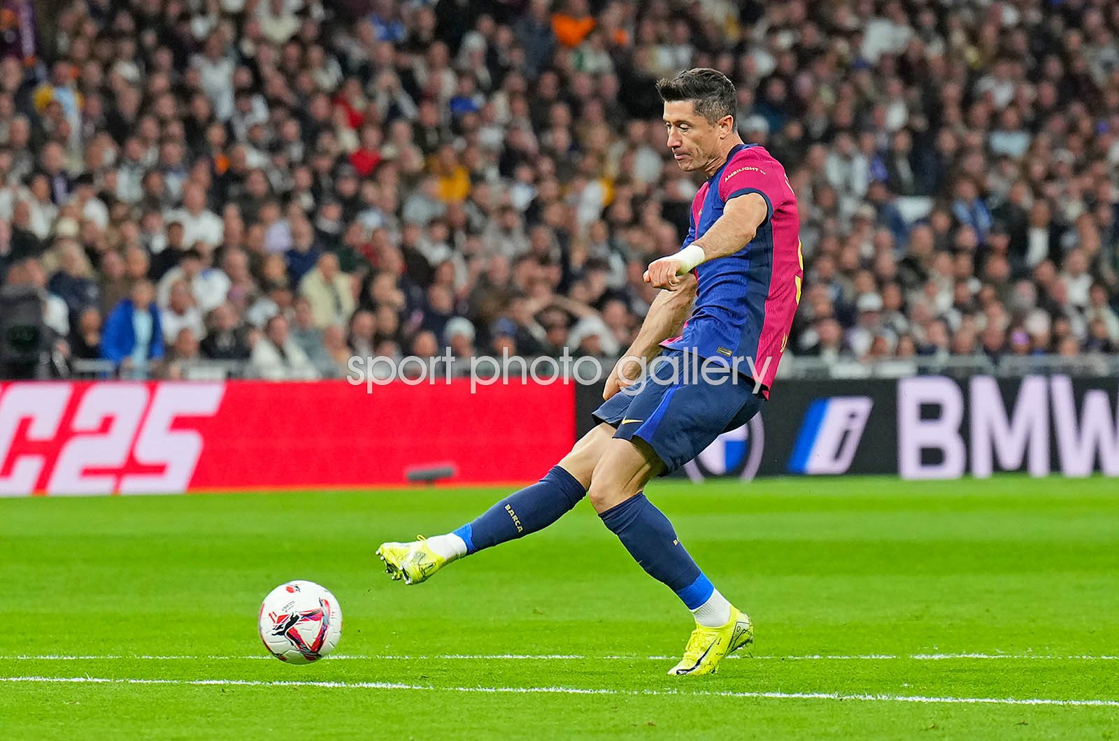 robert lewandowski wallpaper barcelona 0037