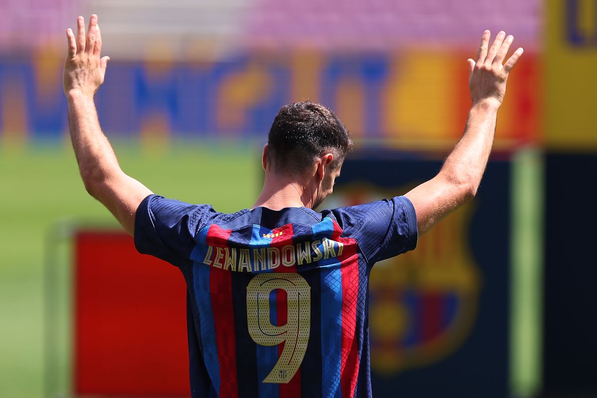 robert lewandowski wallpaper barcelona 0039