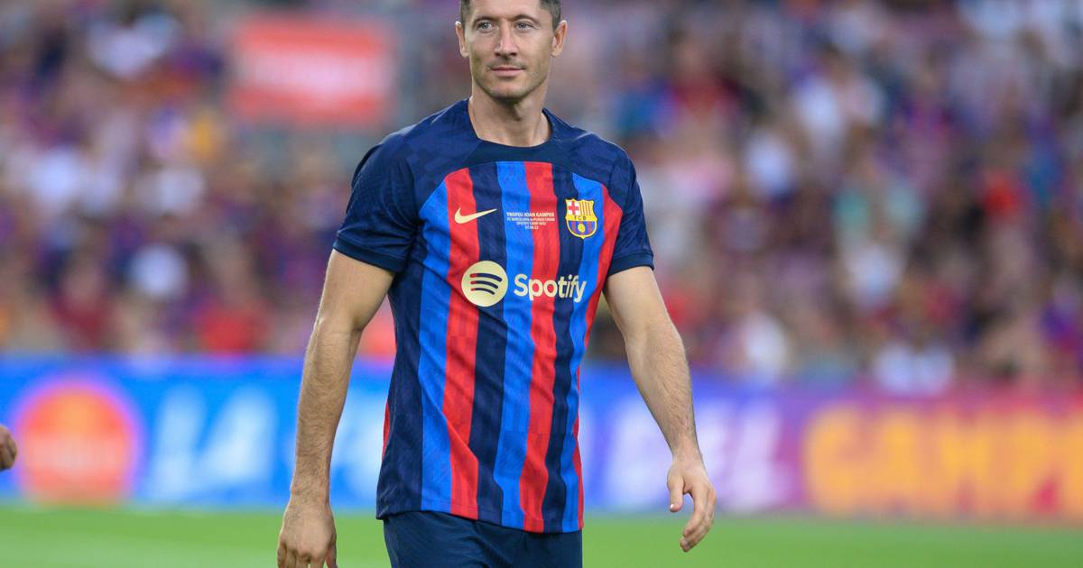 robert lewandowski wallpaper barcelona 0040