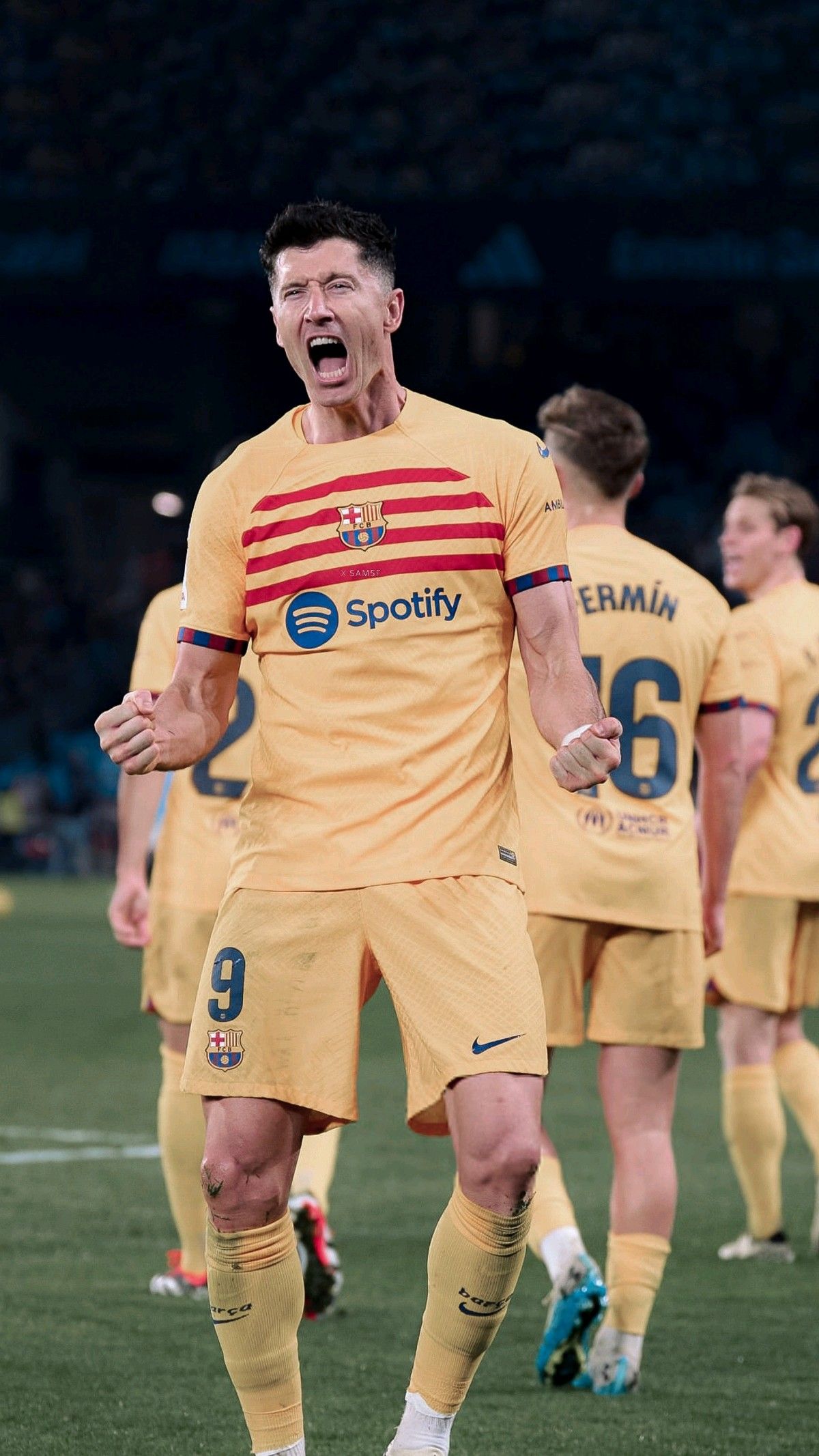 robert lewandowski wallpaper barcelona 0056