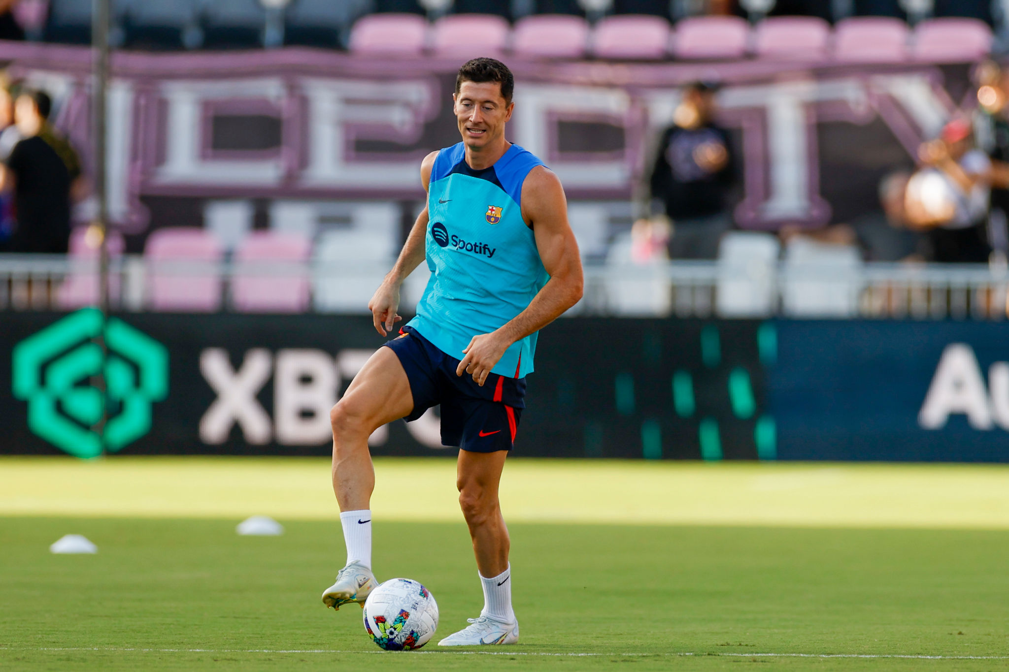 robert lewandowski wallpaper barcelona 0083