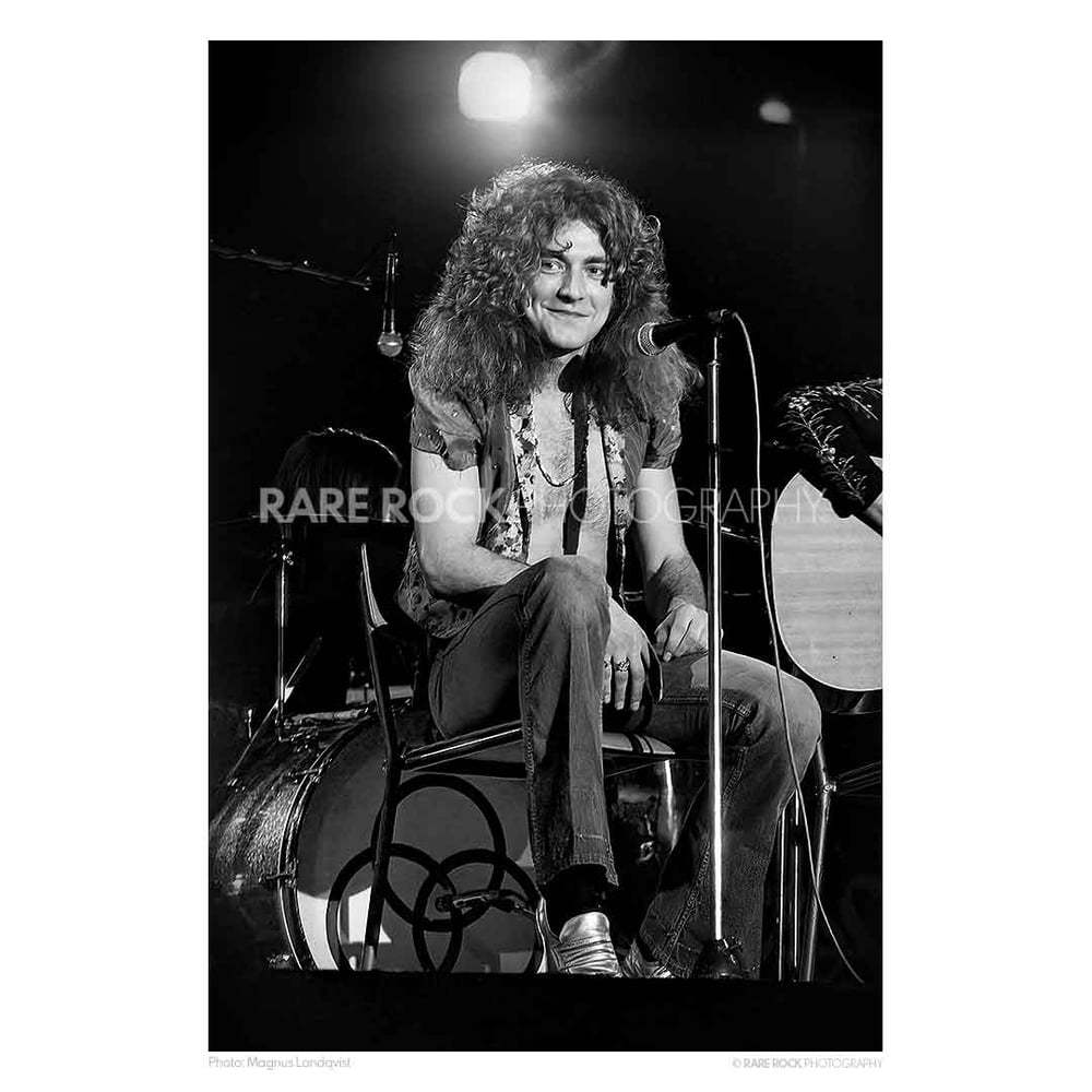 robert plant 1973 0009