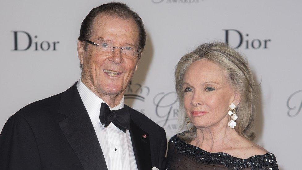 roger moore images 0028