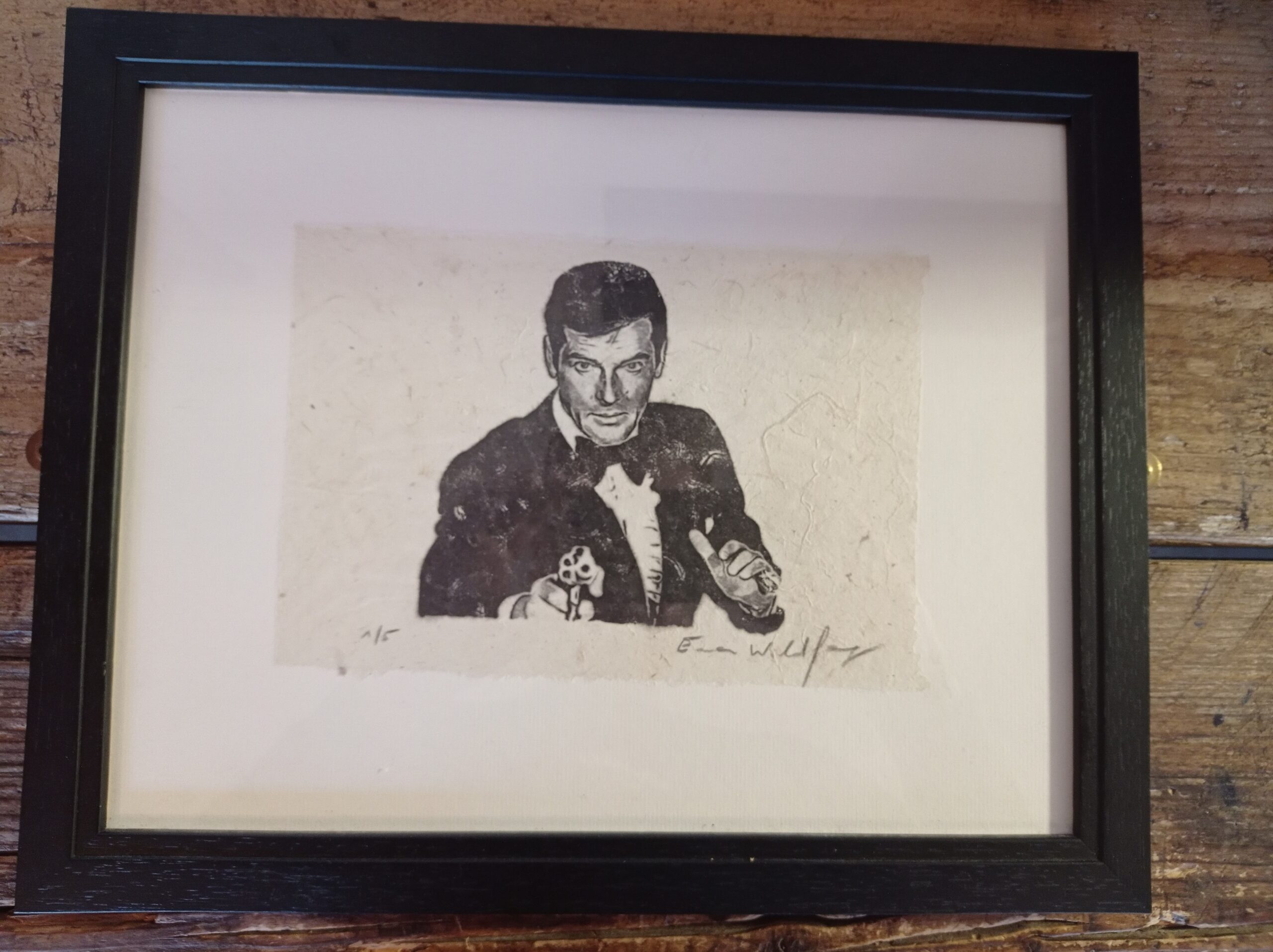roger moore 1973 0010