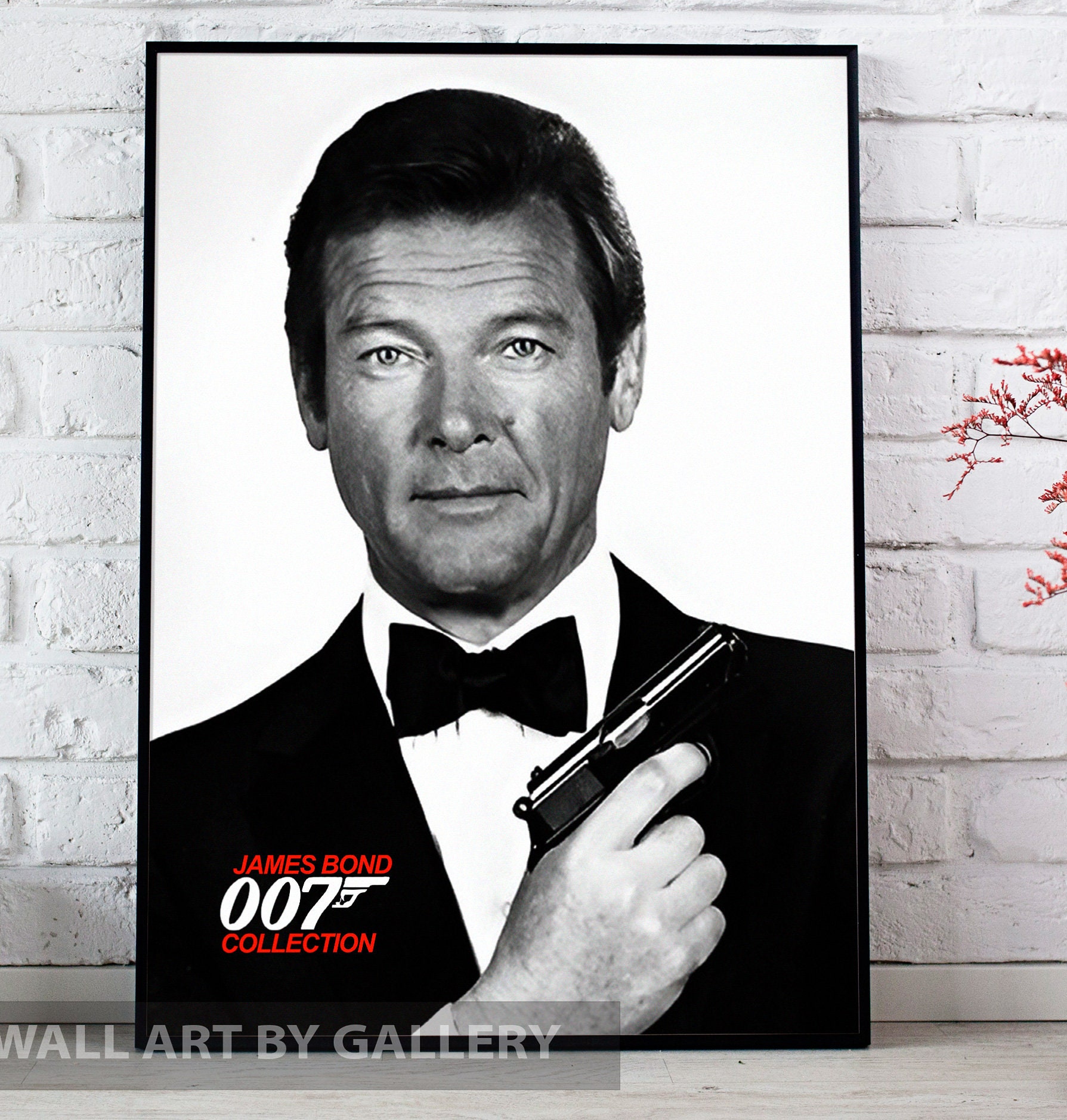 roger moore 1973 0015