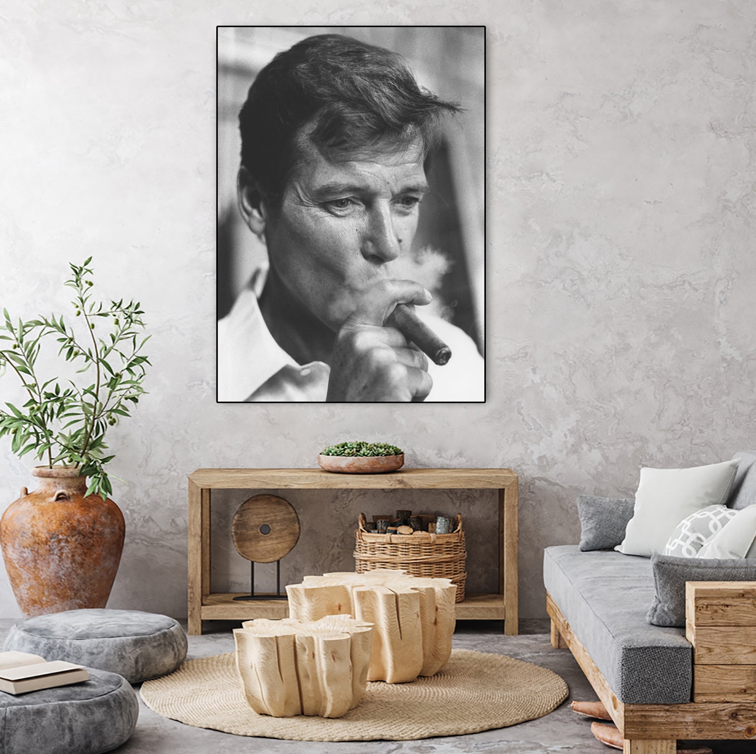 roger moore 1973 0031