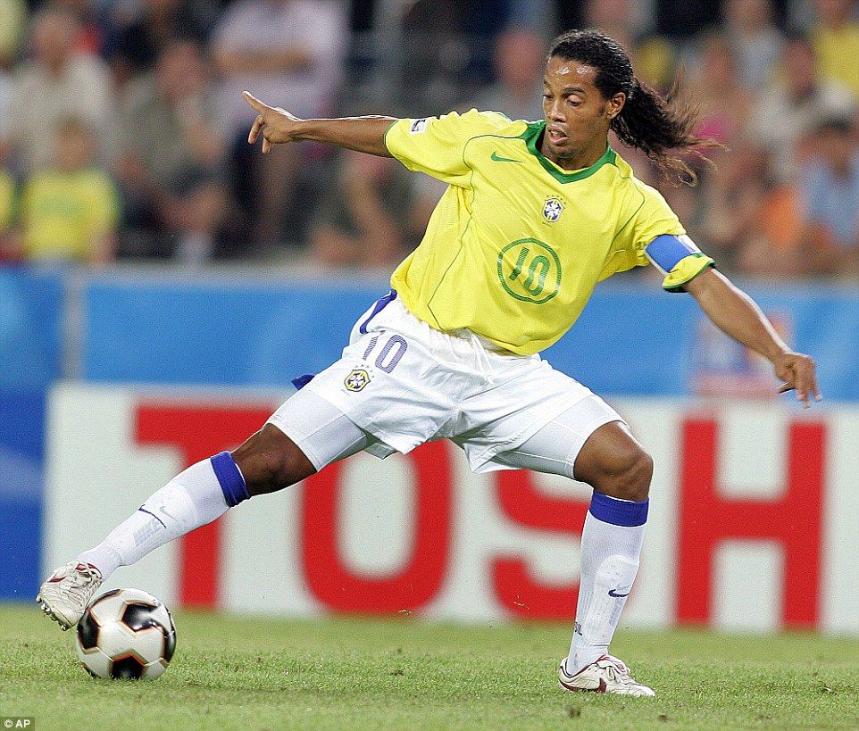 2002 ronaldinho 0014