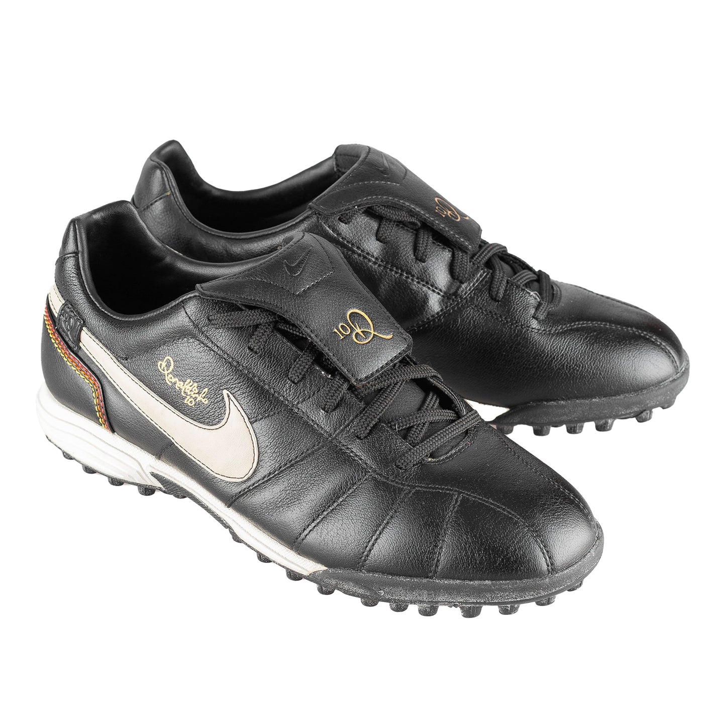 ronaldinho black and white 0020