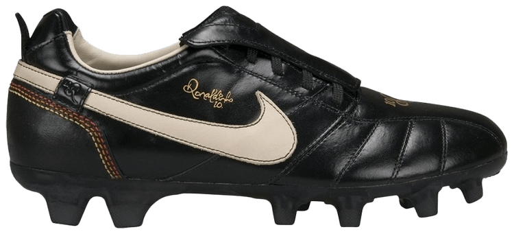 ronaldinho black and white 0067