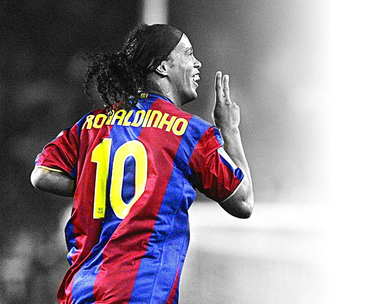 ronaldinho pfp cartoon