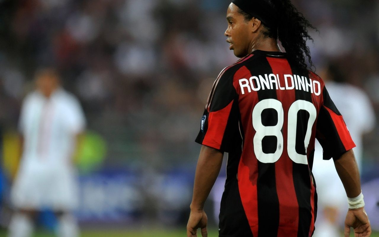 ronaldinho pfp 0082