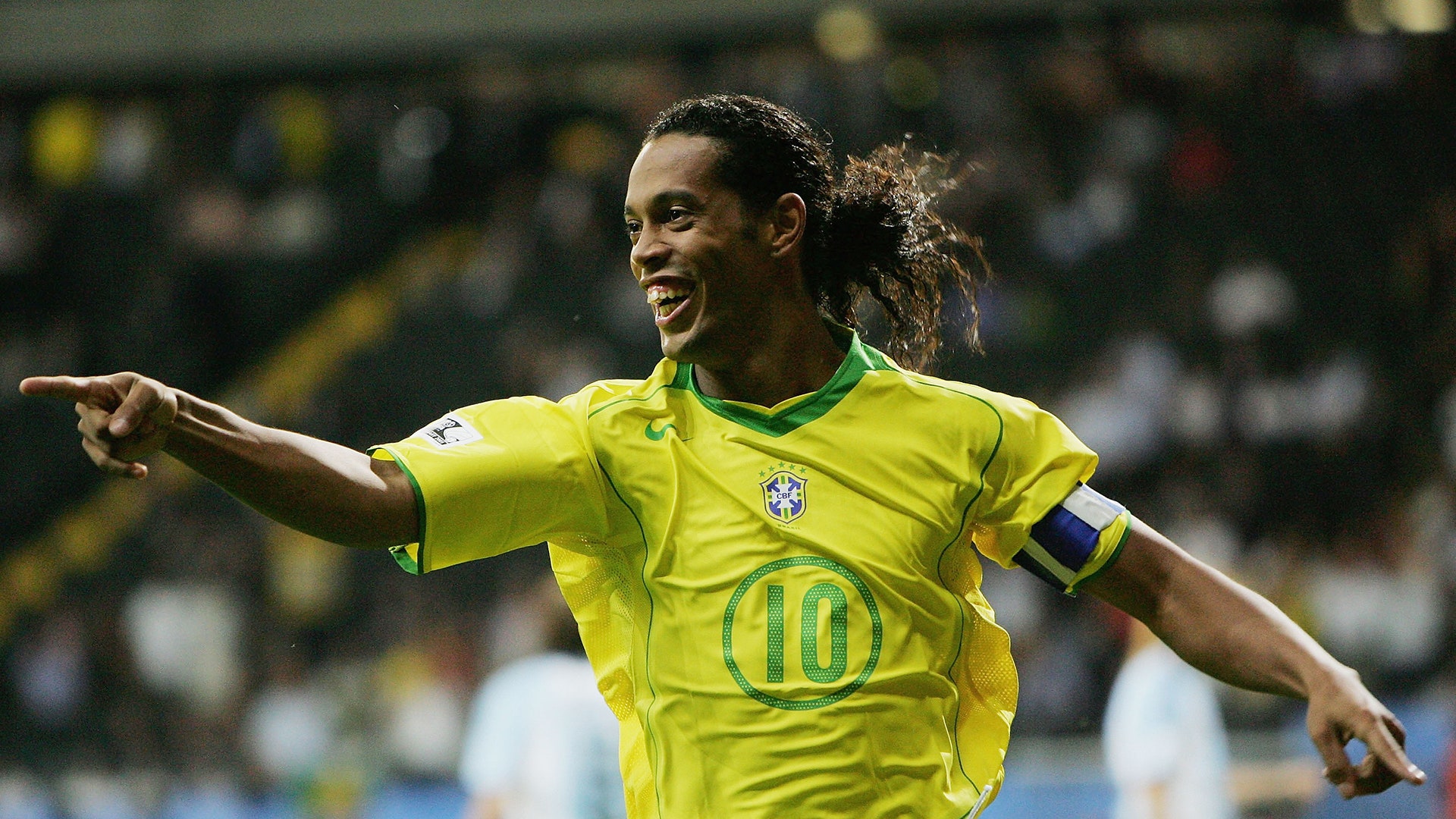 ronaldinho pool photo 0043
