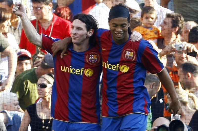 ronaldinho pool photo 0051