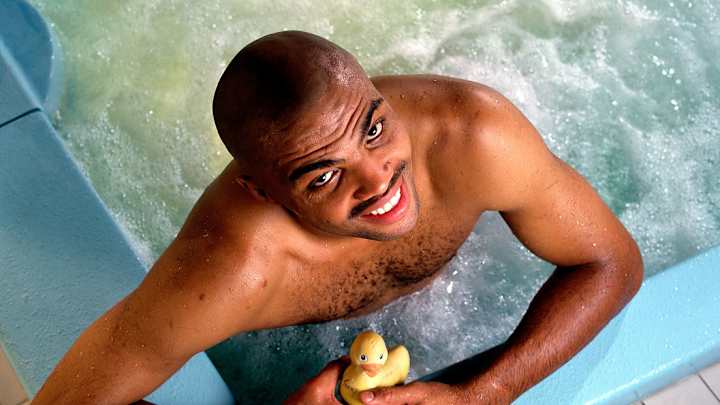 ronaldinho pool photo 0087