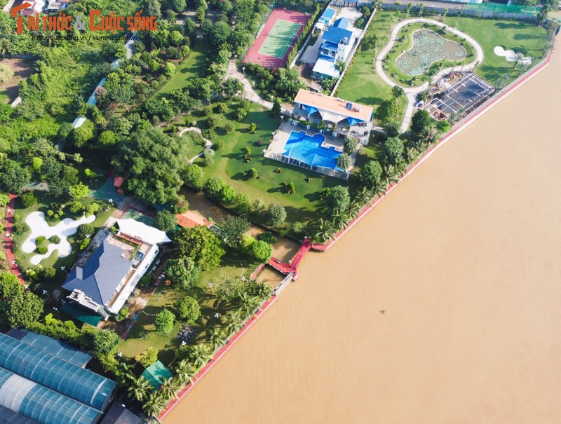 ronaldinho pool photo 0098