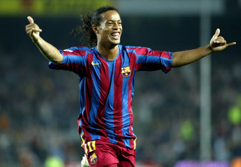 Ronaldinho skills highlights