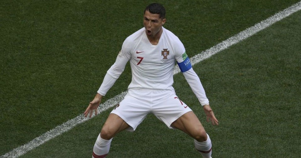 ronaldo 2018 world cup free kick 0068