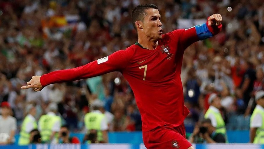 ronaldo 2018 world cup free kick 0099