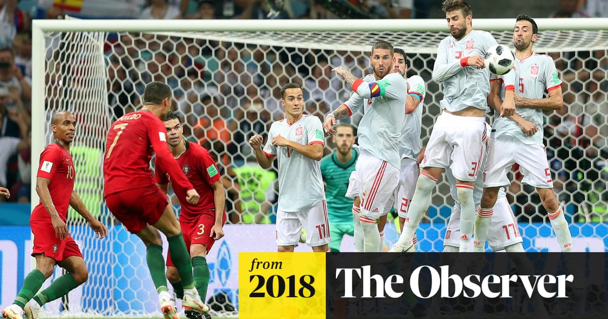 ronaldo free kick wallpaper